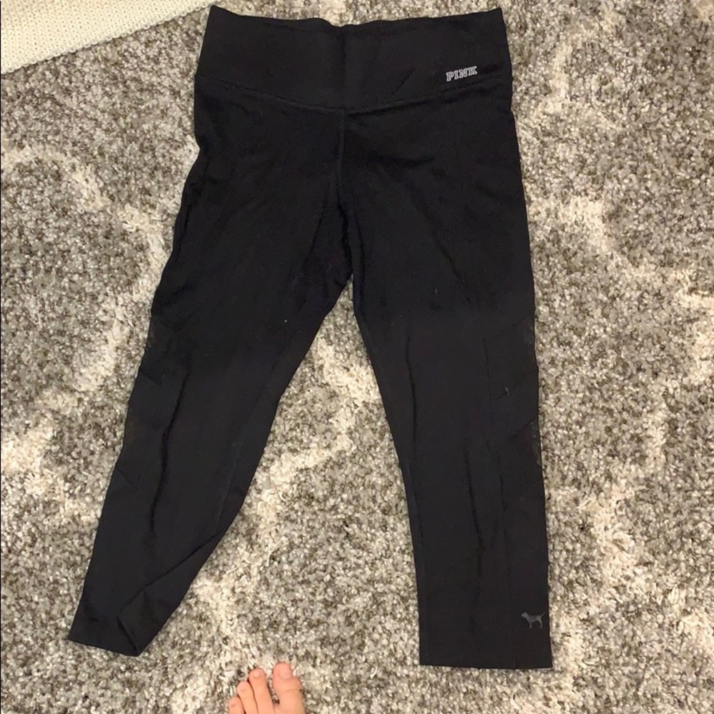 VS CROP YOGA PANTS